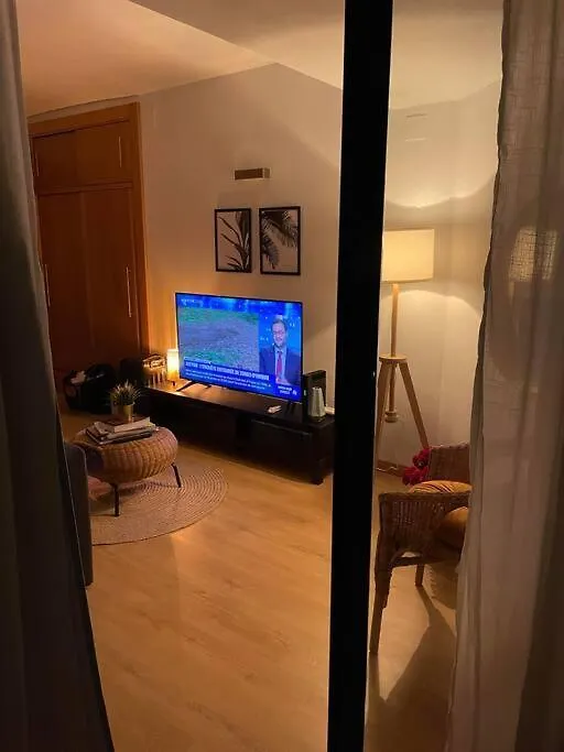 Cozy Renovated Studio Located In Centre Of Benalmadena And Puerto Marina Apartman